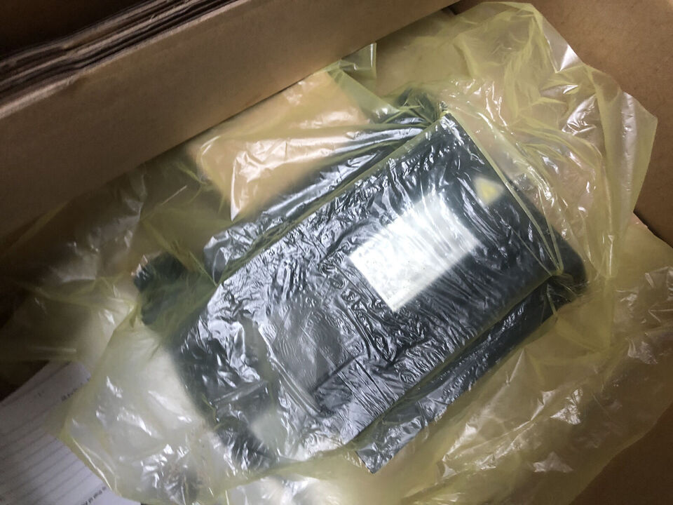 new 1PC Panasonic MHMF102L1H6M AC Servo Motor In Box ping - PANASONIC
