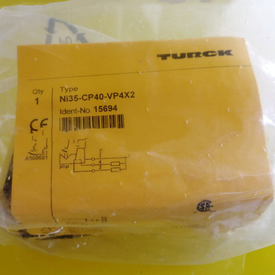 new 1PC  TURCK NI35-CP40-VP4X2 Proximity Sensors NI35CP40VP4X2