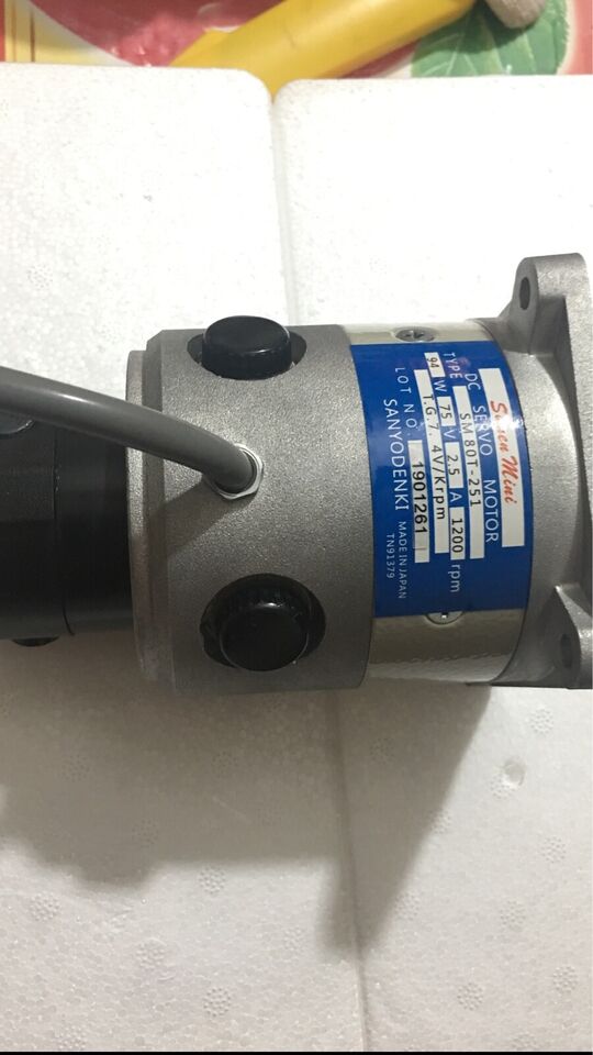 1-PC SANYO SM80T-251 SERVO MOTOR Vibration Detection - SANYO