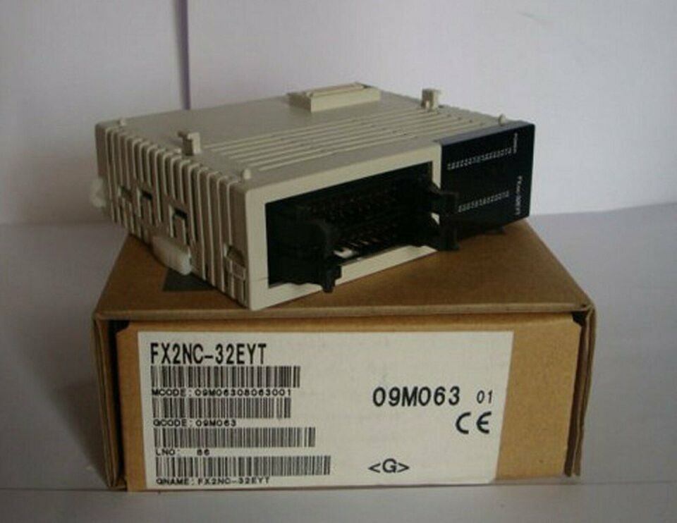 Mitsubishi FX2NC-32EYT PLC Module One - MITSUBISHI