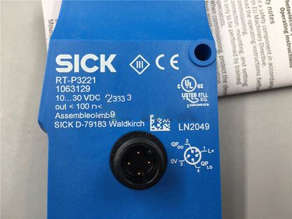 new SICK RT-P3221 Photoelectric Switch One RTP3221 - SICK