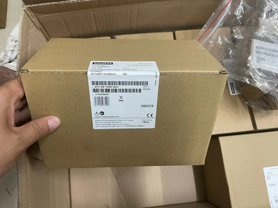 new 1PC  Siemens 6ES7 288-1SR60-0AA1 6ES7288-1SR60-0AA1 ping