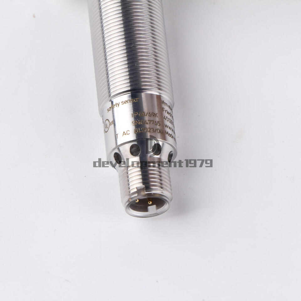 new 1PCS IFM sensor GG507S - OMRON