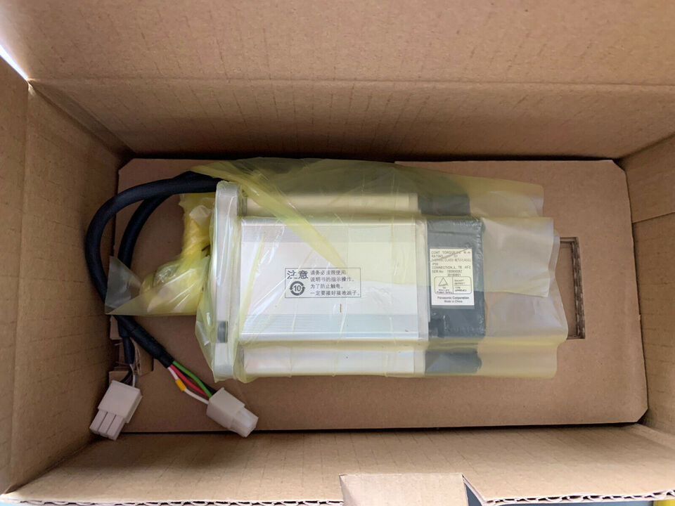 new 1PC Panasonic MSMA022S2F AC Servo Motor In Box ping - PANASONIC