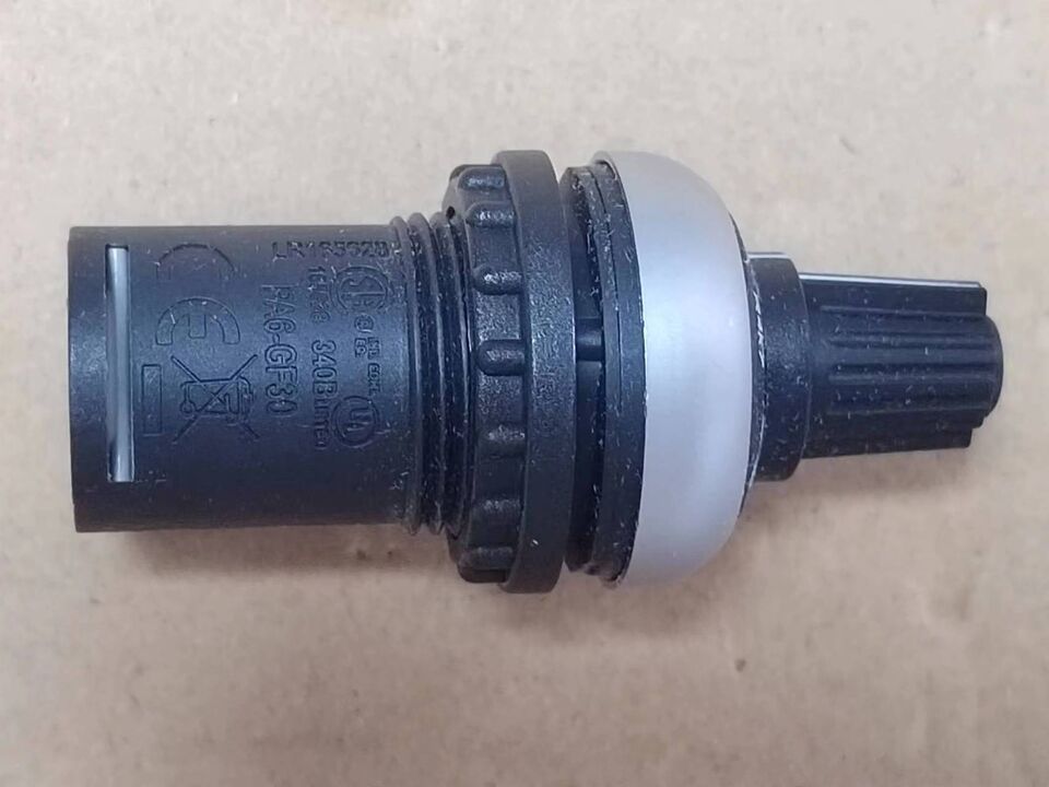 new 1PCS M22-R4K7 resistance 4.7K Potentiometer - OMRON