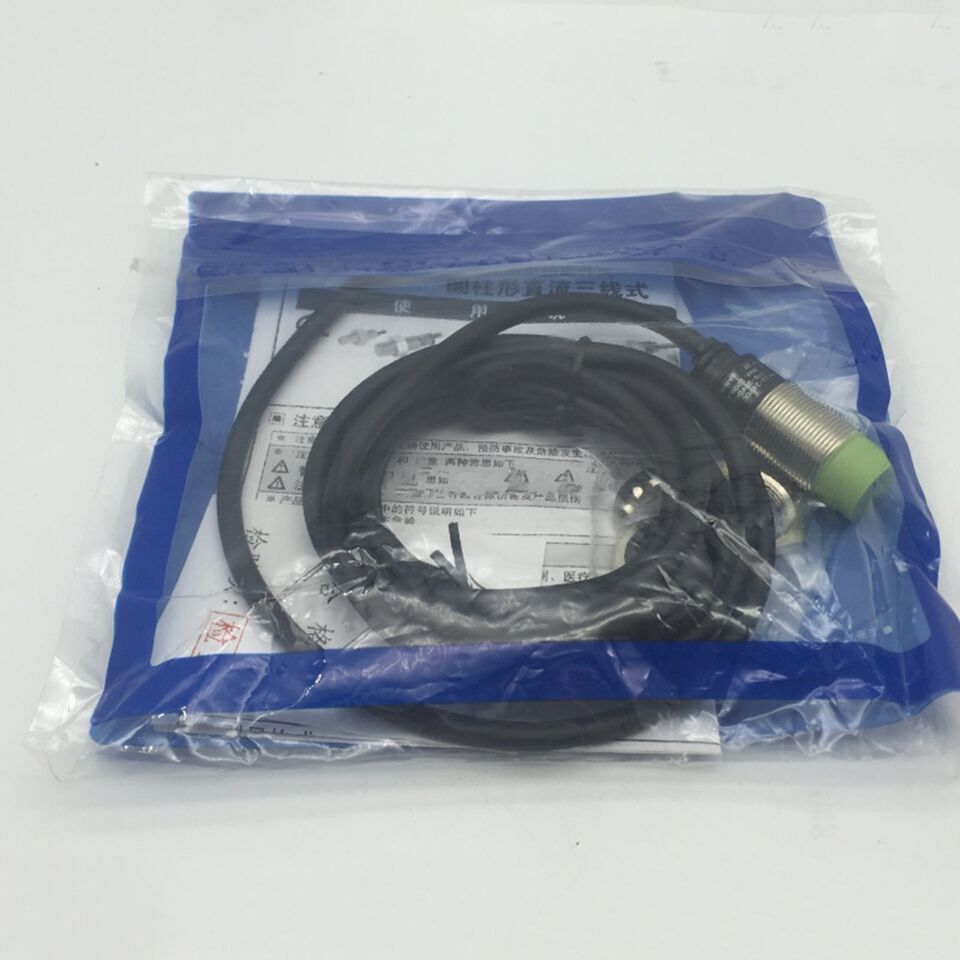 new Autonics PR18-8DN2 Proximity Switch Sensor One PR188DN2 - AUTONICS