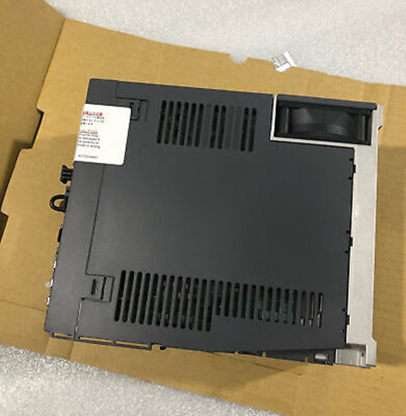 new 1PCS Mitsubishi MR-J4W3-222B Servo Drive MRJ4W3222B ping