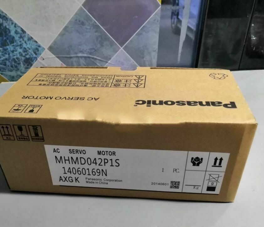 new 1PC Panasonic MHMD042P1S AC Servo Motor In Box ping - PANASONIC