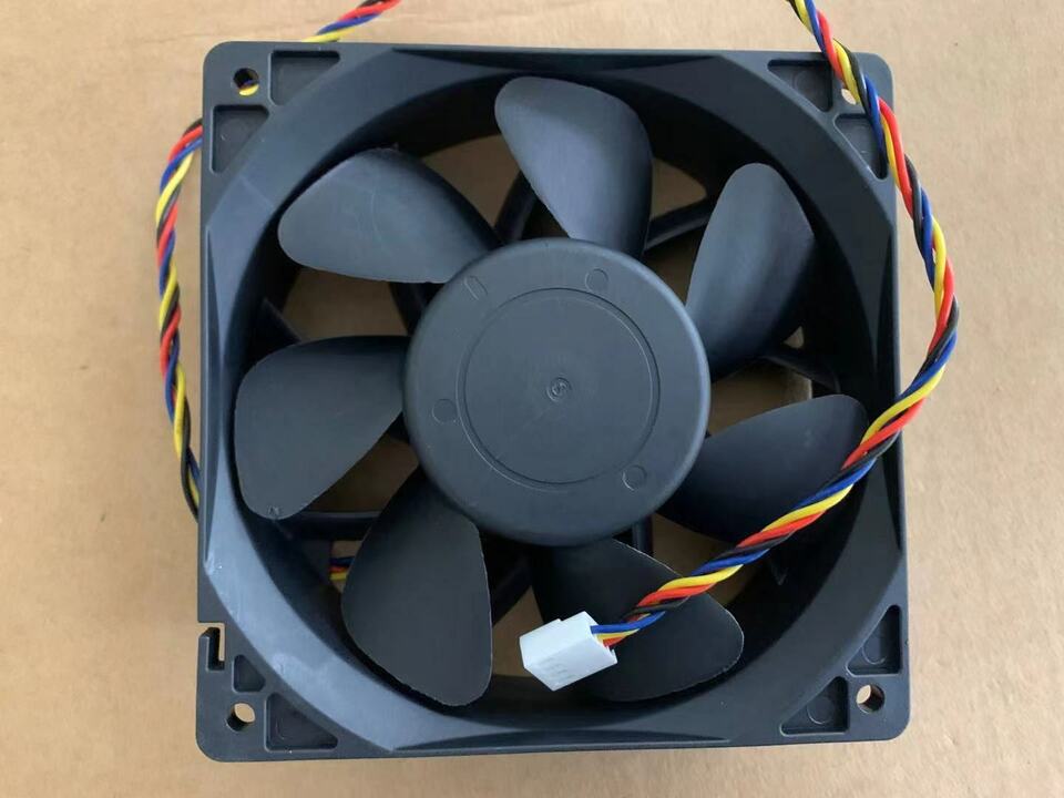 new 1PC 12CM 12V 2.7A cooling fan ant S7/S9 mining PWM 12038 QFR1212GHE - QFR