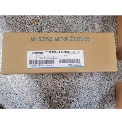 new 1PC  Omron R7M-A75030-S1-D AC Servo Motor R7MA75030S1D ping