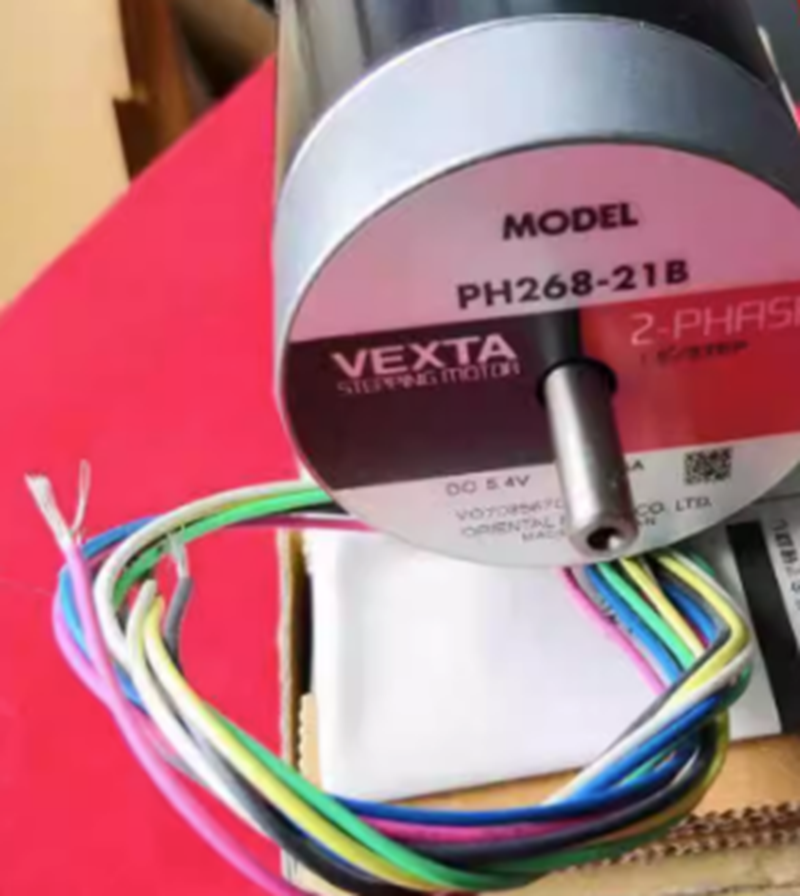 new 1PC  Vexta Oriental PH268-21B PH26821B Servo Motor ping