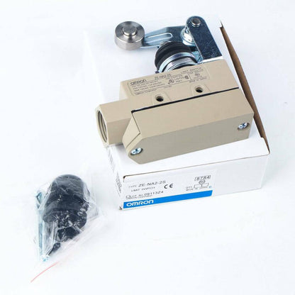 Omron ZE-NA2-2S Limit Switch ZENA22S - Reliable Performance - OMRON