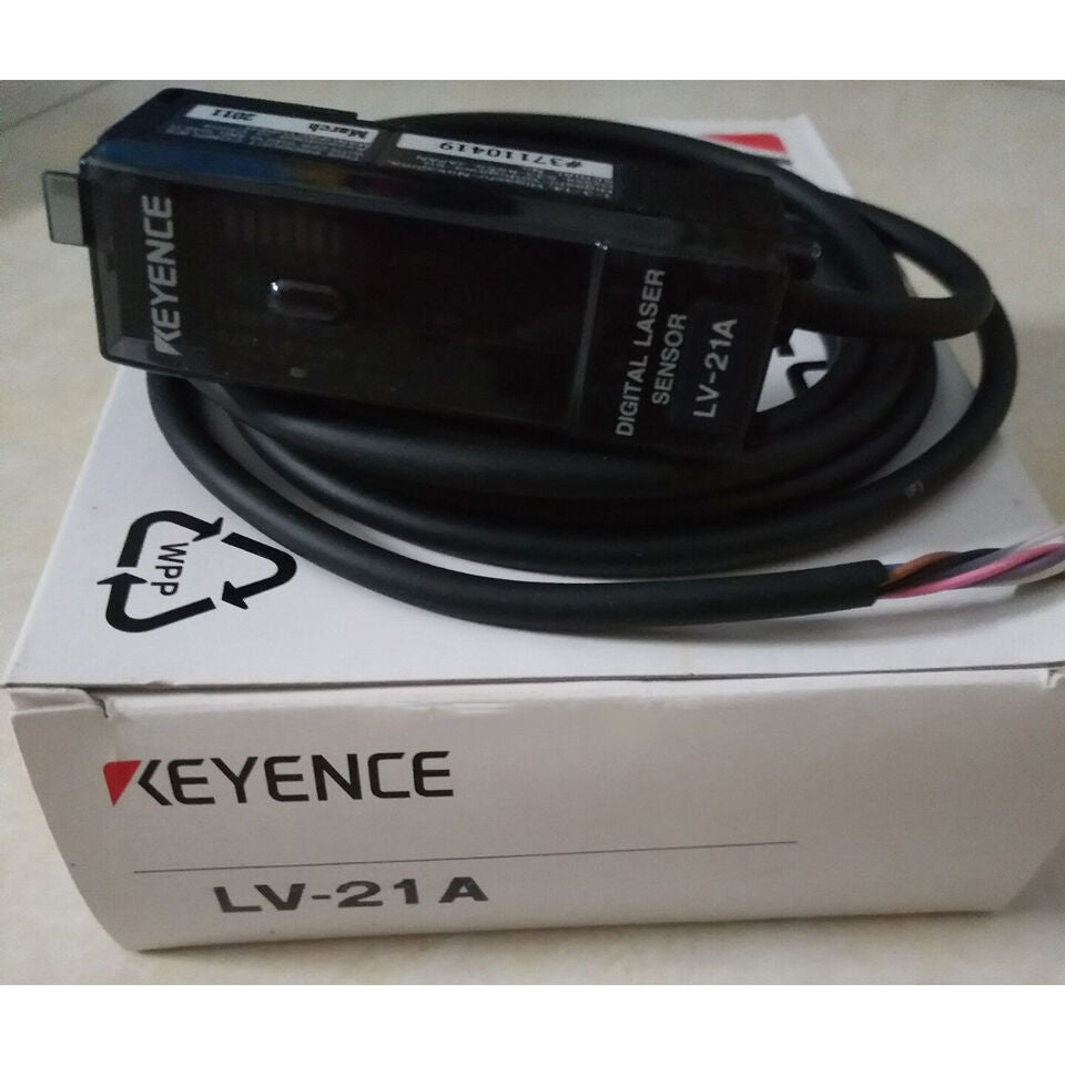 new 1PC Keyence LV-21A Laser Sensor In Box LV21A - KEYENCE