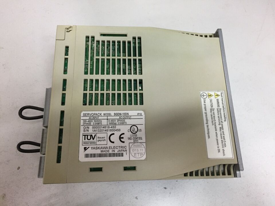 Yaskawa SGDM-10DN Servo Drive - YASKAWA