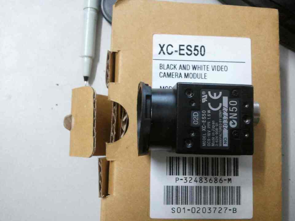 new 1PC  Sony XC-ES50 CCD Industrial Camera In Box XCES50 ping