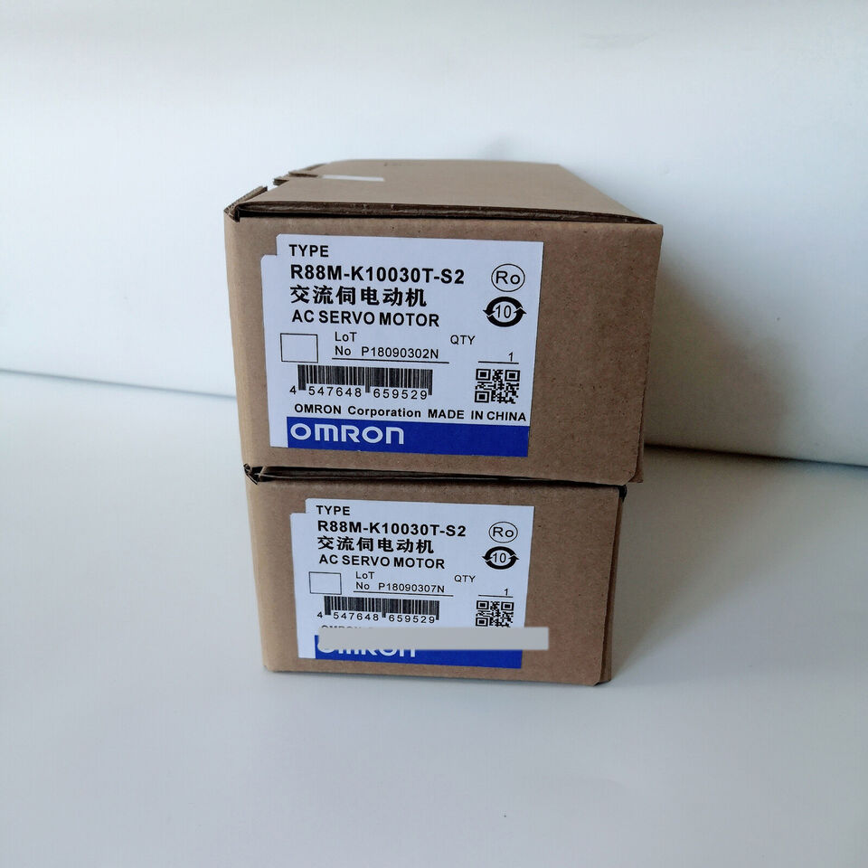 new One Omron R88M-K10030T-S2 Servo Motor R88MK10030TS2 - OMRON