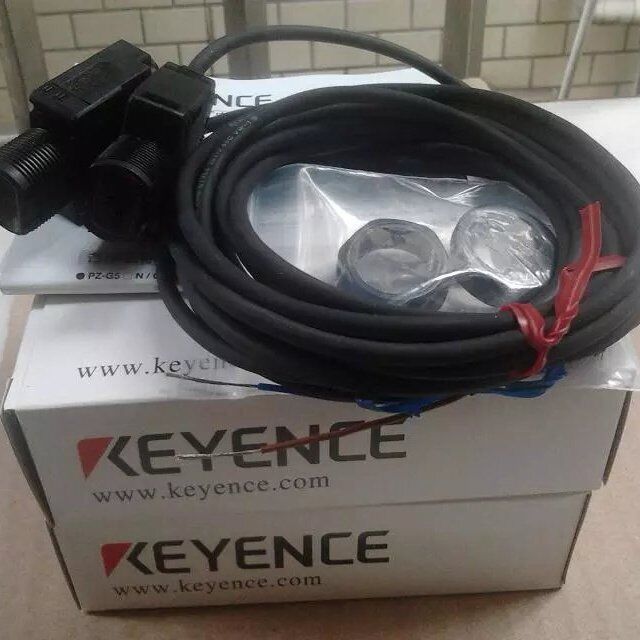 new 1PC Keyence PZ-V12P Fiber Optic Sensor In Box PZV12P - KEYENCE