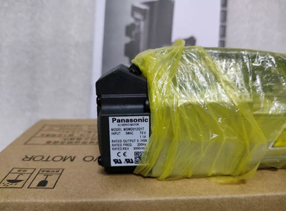 new 1PC Panasonic MSMD012G1T Servo Motor In Box ping - PANASONIC