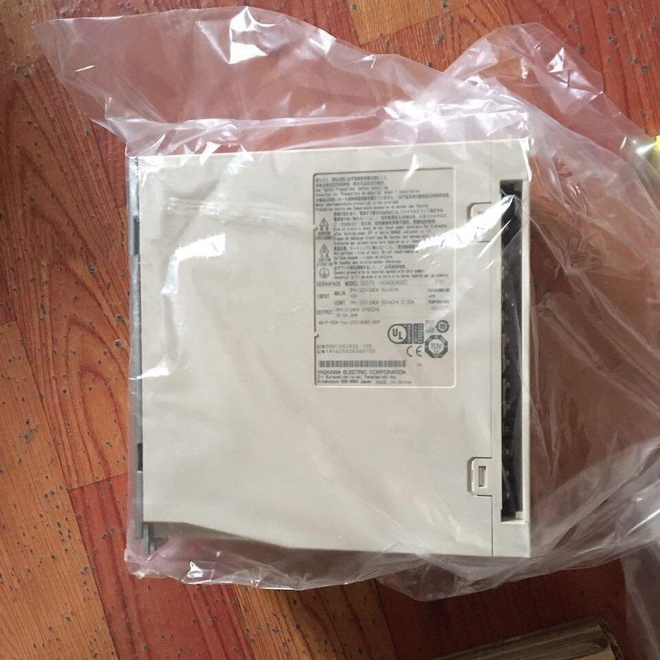 new One Yaskawa SGD7S-1R6A00A002 SGD7S1R6A00A002 Servo Drive Fast - YASKAWA