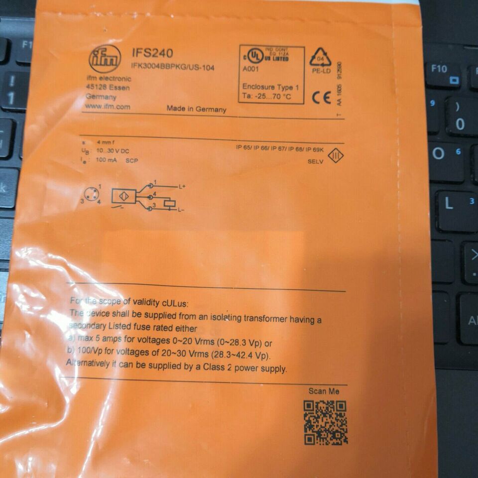 new For IFM IFS240 proximity switch - FOR
