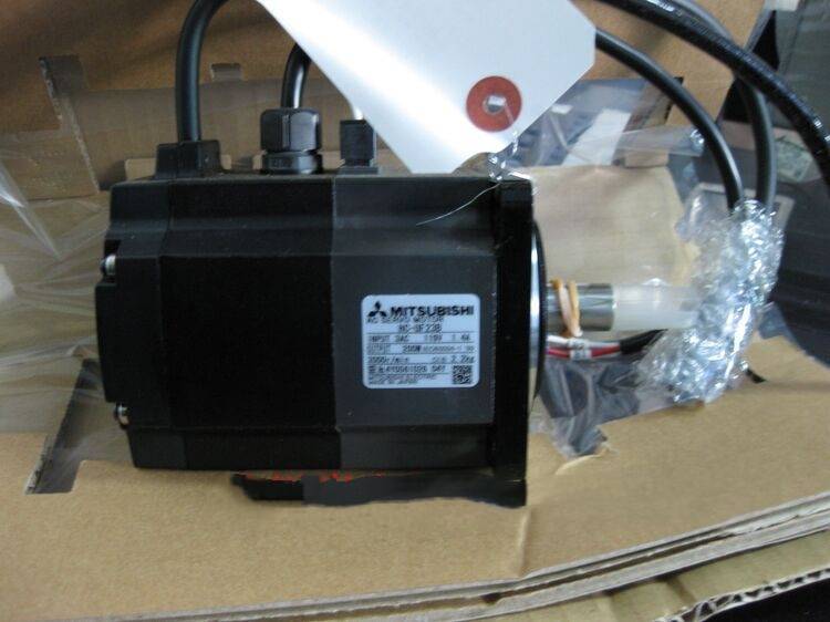 Mitsubishi HC-UF23K Servo Motor – HCUF23K In Box - MITSUBISHI