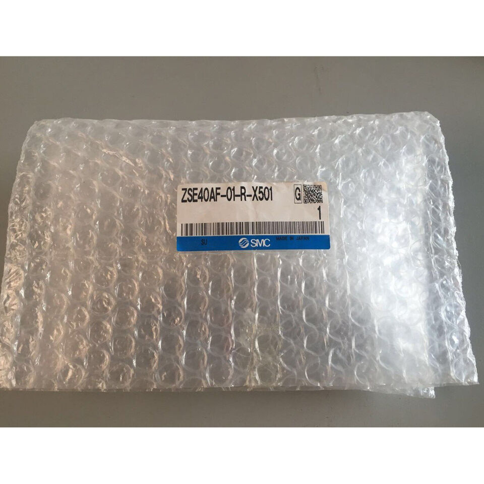 1PC SMC ZSE40AF-01-R-X501 Pressure Switch - SMC