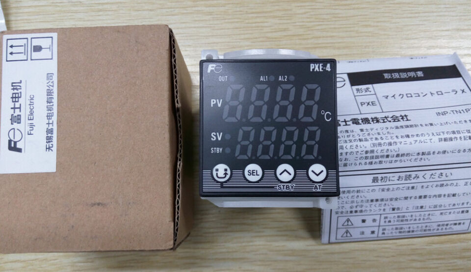 new Fuji PXE4TCY1-1Y000-C Temperature Control Meter 1PC Ship PXE4TCY11Y000C - FUJI