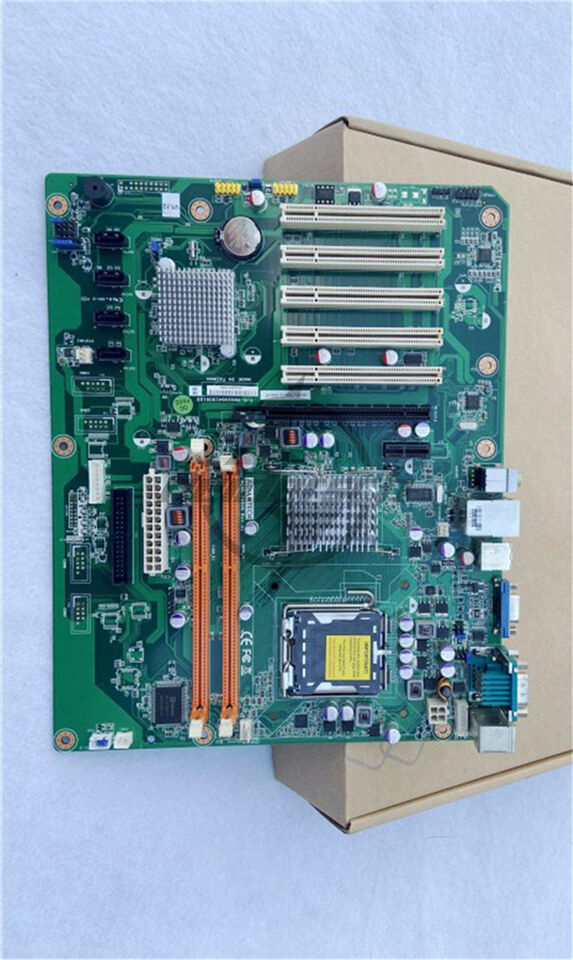 new 1PC  Advantech Motherboard AIMB-769VG-00A2E LGA775