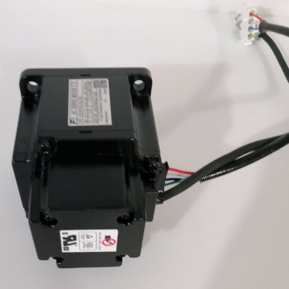 new 1PC FUJI GYC751DC1-SA-Z12 GYC751DC1SAZ12 AC Servo Motor ping - FUJI