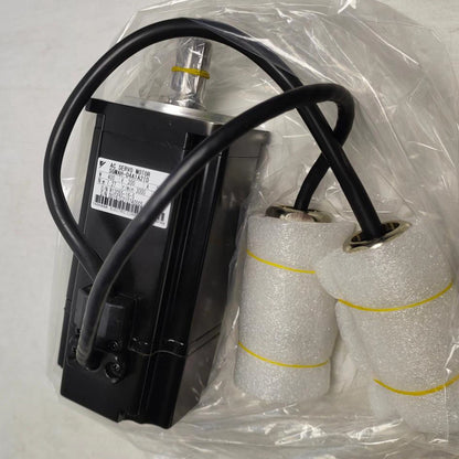 new YASKAWA SGMAH-04A1A21D 1PC Servo Motor In Box ping