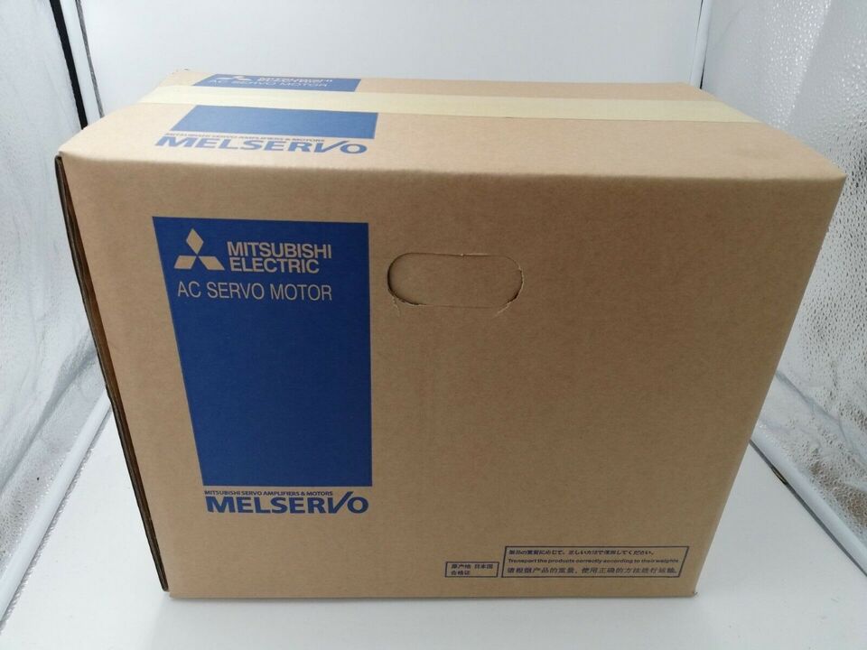 new Mitsubishi HC-UFS43-S4 Servo Motor 1PC In Box HCUFS43S4 - MITSUBISHI