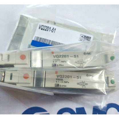 new 1PC SMC VQ2201-51 Solenoid Valve VQ220151 - SMC