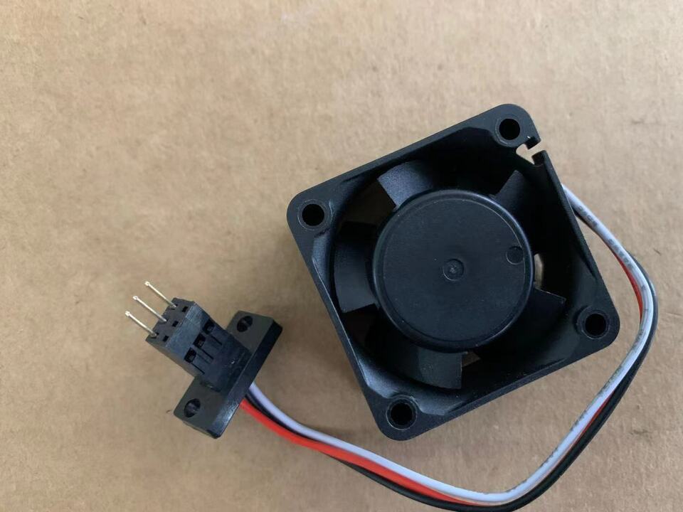 new 1PC CNC machine tool cooling fan 1608KL-05W-B69 24V 0.13A three-wire signal - THYSSENKRUPP AUTOMATION SOLUTIONS