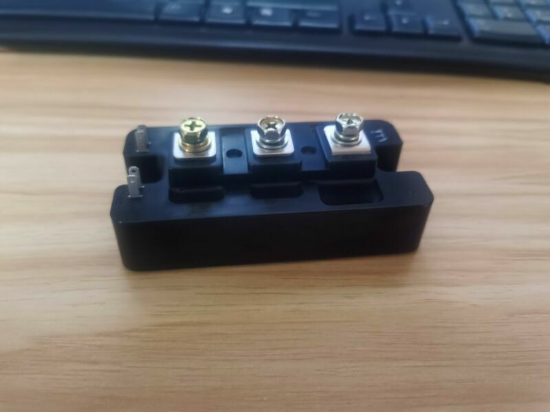 new 1PC Mitsubishi CM200DY-12E Module CM200DY12E - MITSUBISHI