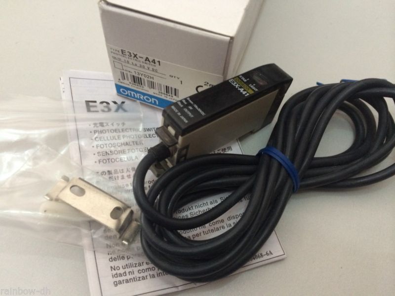 new Omron E3X-A41 Photoelectric Switch One E3XA41 - OMRON