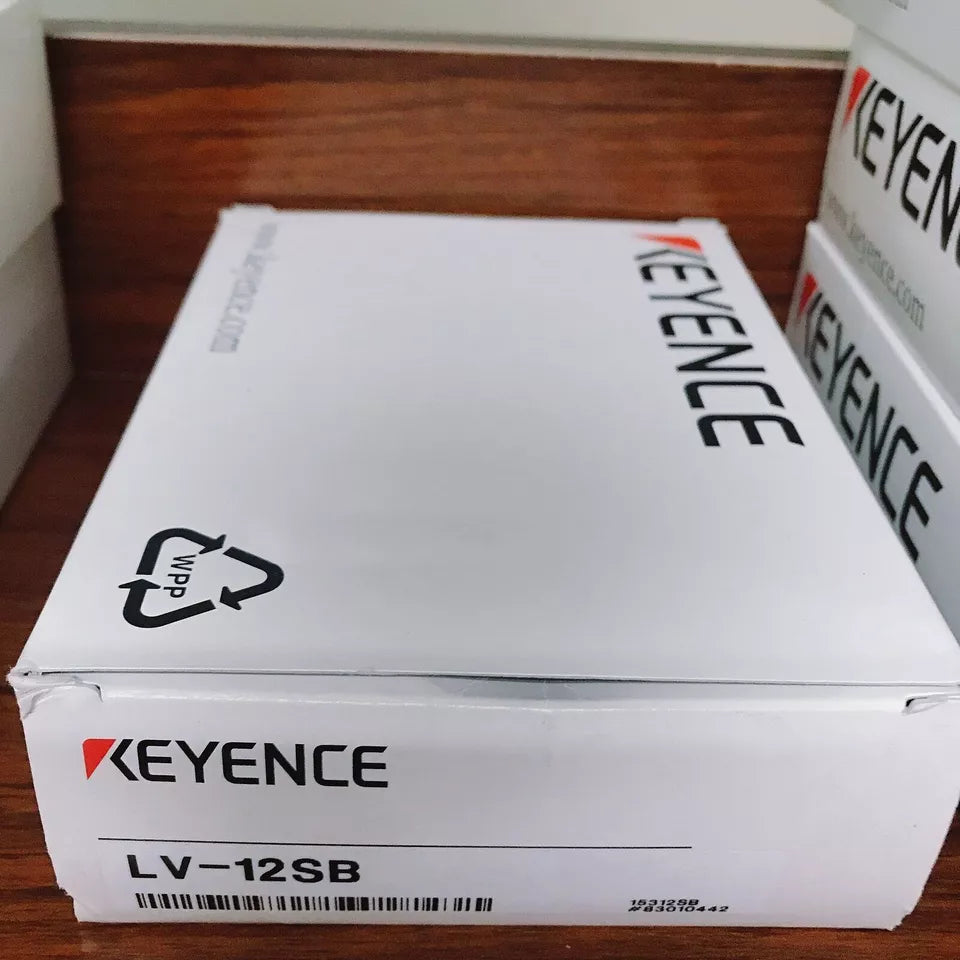 new 1PC Keyence LV-12SB Laser Sensor In Box ping LV12SB - KEYENCE