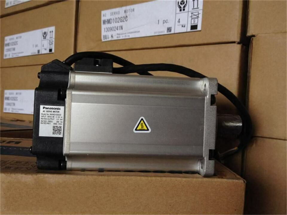 new 1PC Panasonic MHMD102G2C AC Servo Motor In Box ping - PANASONIC