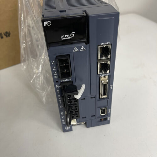 new Fuji RYH201F5-VV2 1PC RYH201F5VV2 Servo Drive ping