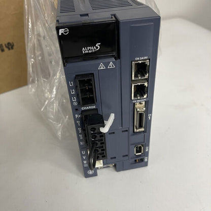 new Fuji RYH201F5-VV2 1PC RYH201F5VV2 Servo Drive ping