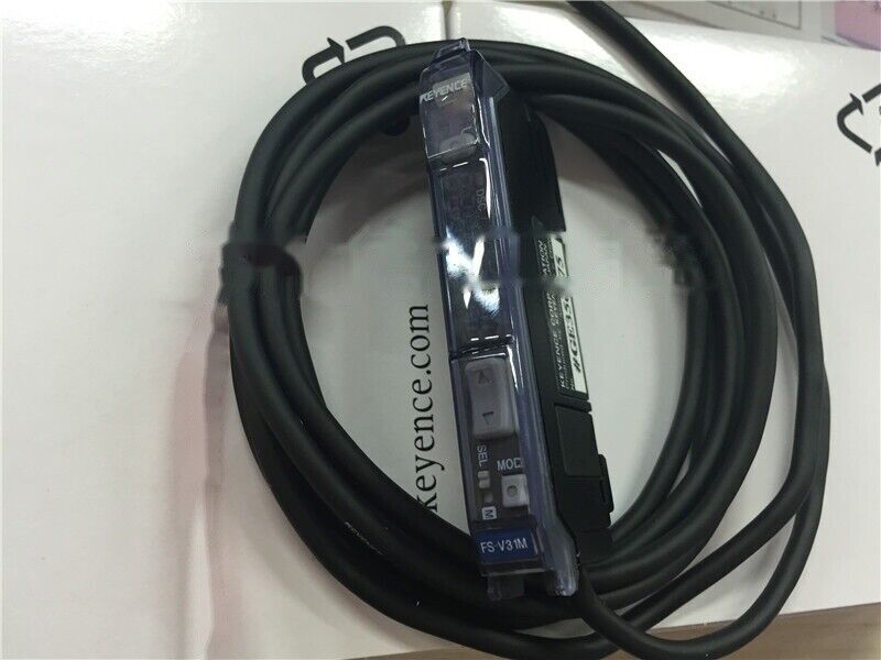 Keyence FSV31M Sensor Amplifier - KEYENCE