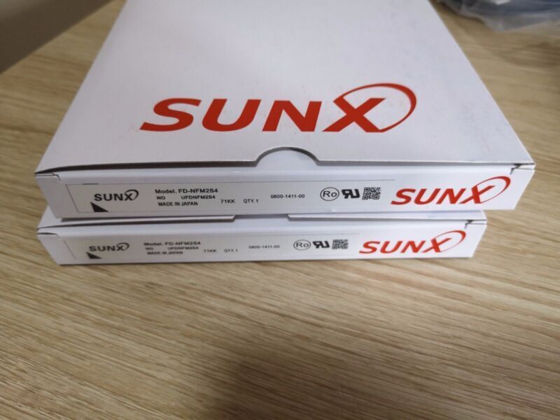 new 1PC  Sunx FD-NFM2S4 Fiber Optic Sensor FDNFM2S4 In Box Sunx