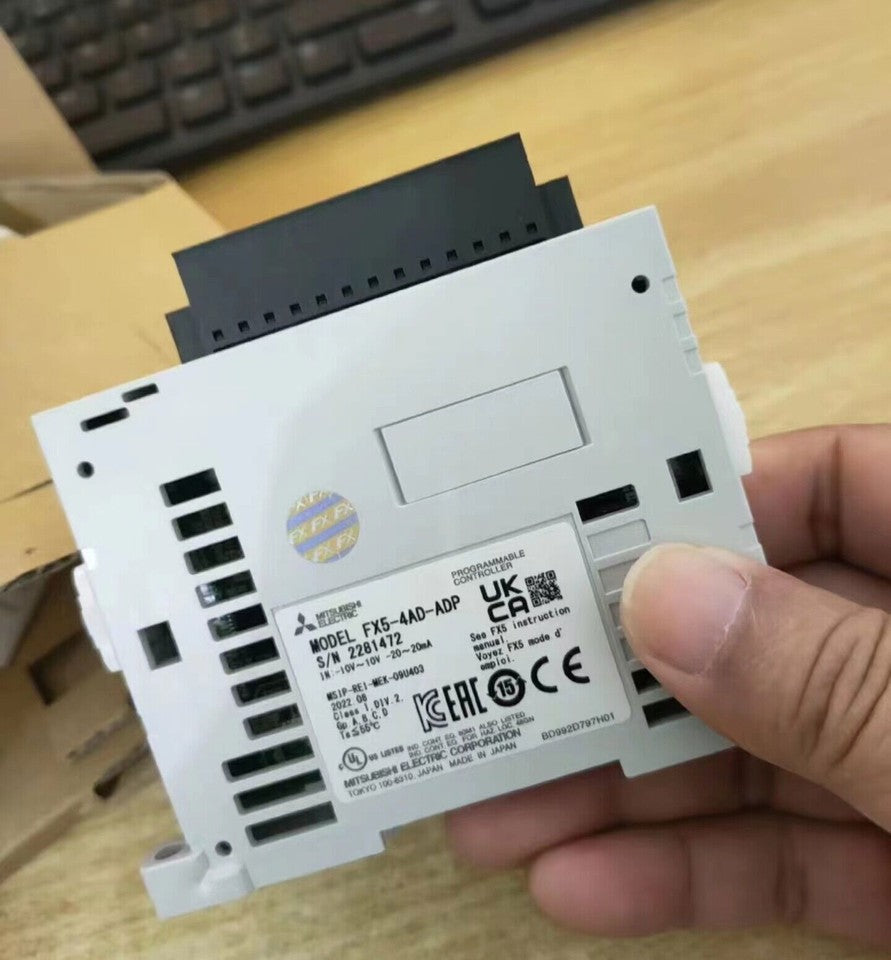 new 1PC Mitsubishi FX5-4AD-ADP FX54ADADP Module ping
