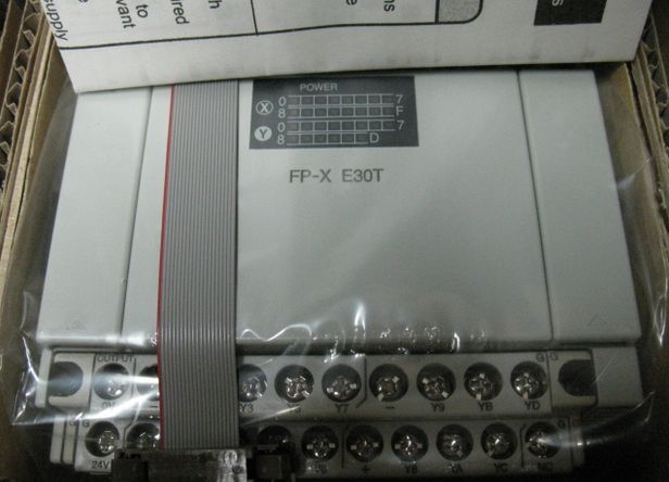 new 1PC Panasonic AFPX-E30T Expansion Unit AFPXE30T - PANASONIC