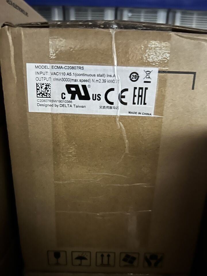 Delta ECMA-C20807RS Servo Motor 1PC In Box - DELTA