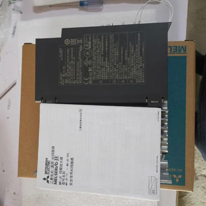 new 1PC  Mitsubishi MR-JE-70C Servo Drive MRJE70C ping