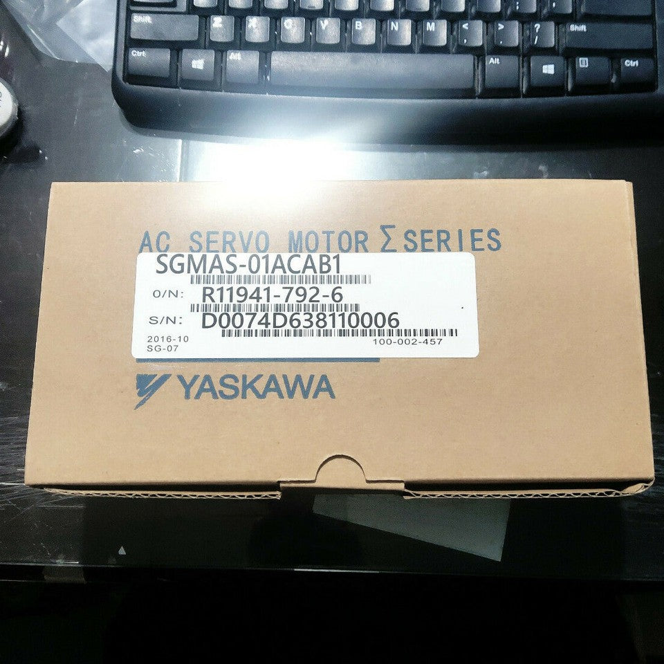 new 1PC YASKAWA SGMAS-01ACAB1 Servo Motor In Box ping