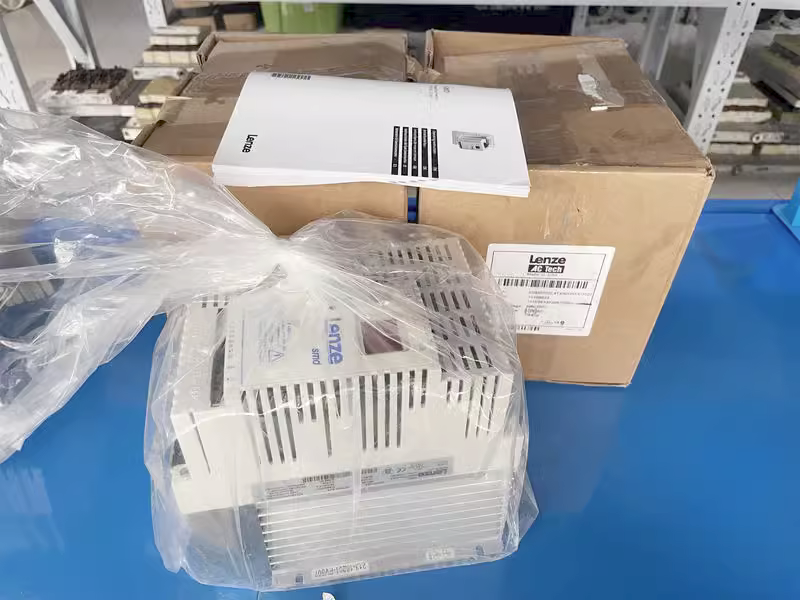 One LENZE ESMD752L4TXA Inverter model ESMD752L4TXA Inverter - LENZE