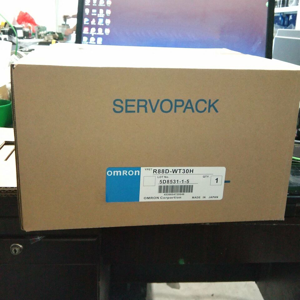new One OMRON R88D-WT30H Servo Driver R88DWT30H ping - OMRON