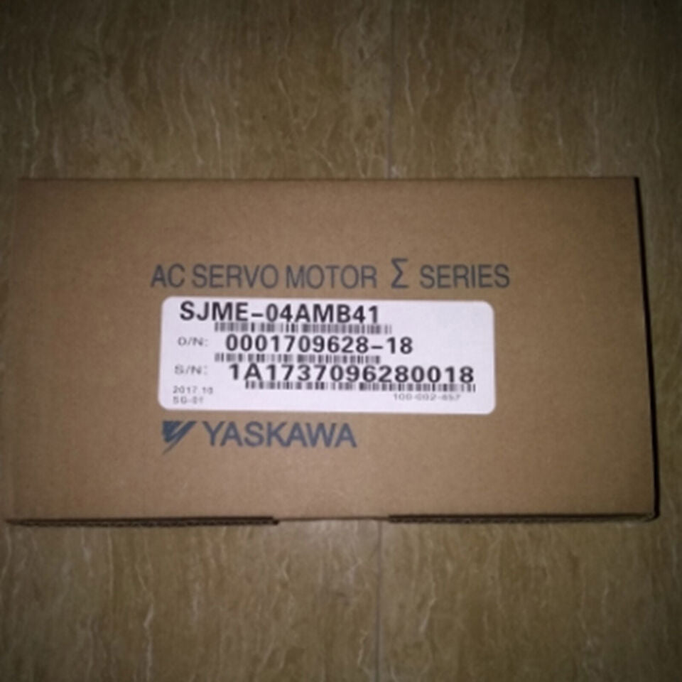 1PC Yaskawa SJME04AMB41 Servo Motor - YASKAWA