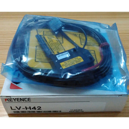 new 1PC Keyence LV-H42 Laser Sensor In Box ping LVH42 - KEYENCE